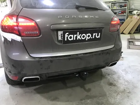 Фаркоп Berg для Porsche Cayenne 2010-2014 F.5813.001 в Ставрополь