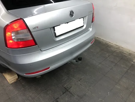 Фаркоп Galia для Skoda Octavia (лифтбек, универсал, вкл. Scout) 2005-2013 S086C в Ставрополь