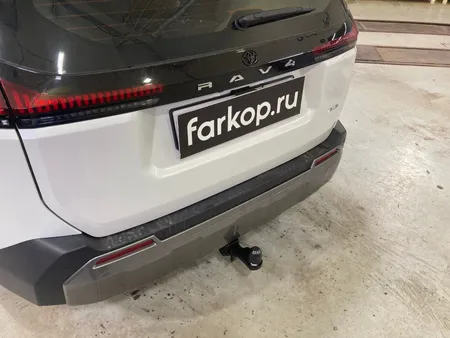 Фаркоп Berg для Toyota RAV4 2025- F.5717.002 в Ставрополь