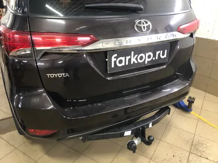 Фаркоп Трейлер для Toyota Fortuner 2017- Арт. 7870 7870 в Ставрополь