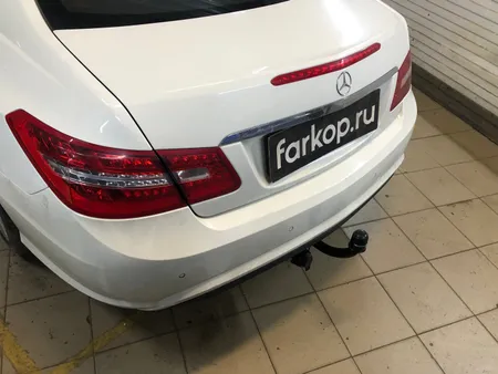 Фаркоп Steinhof для Mercedes E-class (купе) 2009-2016 M-150 в Ставрополь
