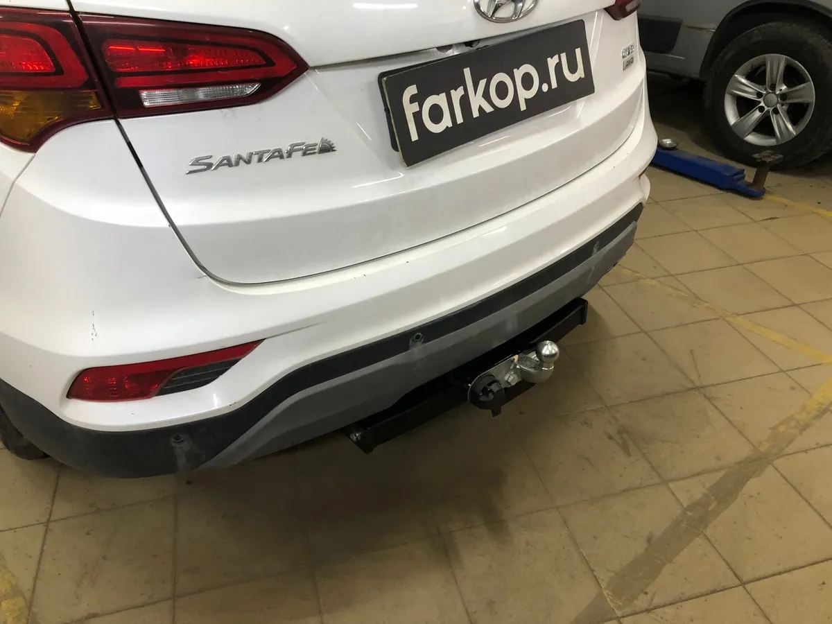 Фаркоп Лидер Плюс для Hyundai Santa Fe 2012-2018 H224-F в Ставрополь Фаркоп Лидер Плюс для Hyundai Santa Fe 2012-2018 H224-F в Ставрополь