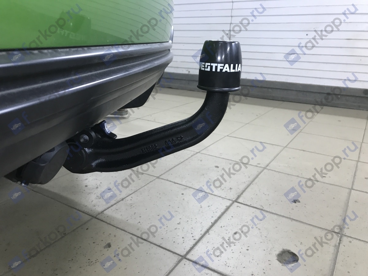 Установили фаркоп Westfalia для Audi Q3 2020 г.